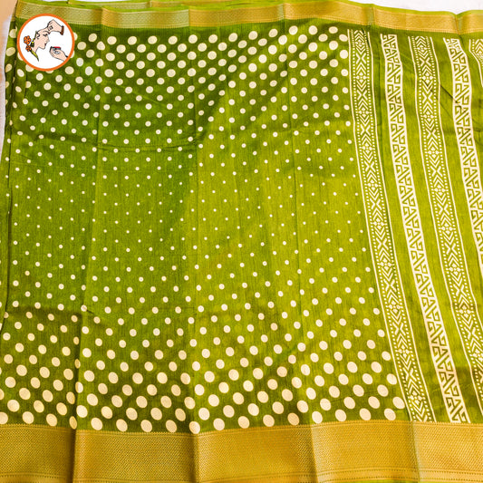 Green Retro theme Polka dots Dola Silk Casual Saree