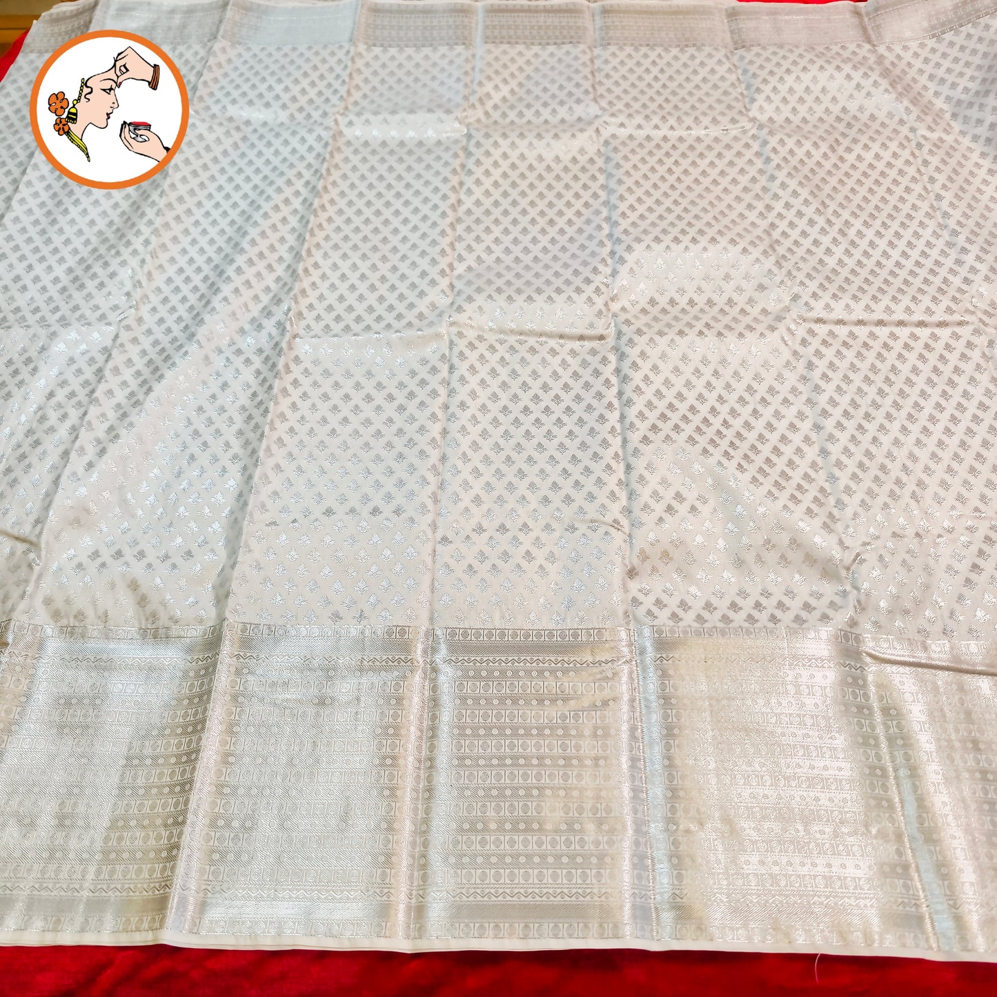 Silvery White 1000 butta Kanchipuram Mix Silk Saree