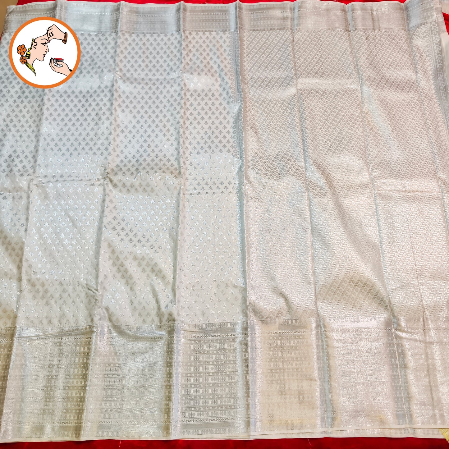 Silvery White 1000 butta Kanchipuram Mix Silk Saree