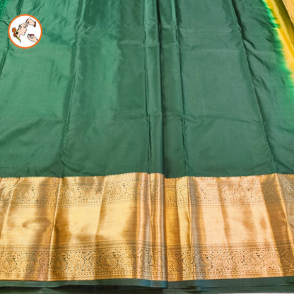 Mehendi Green Vairoosi vertial stripes Kanchipuram Semi Silk Saree
