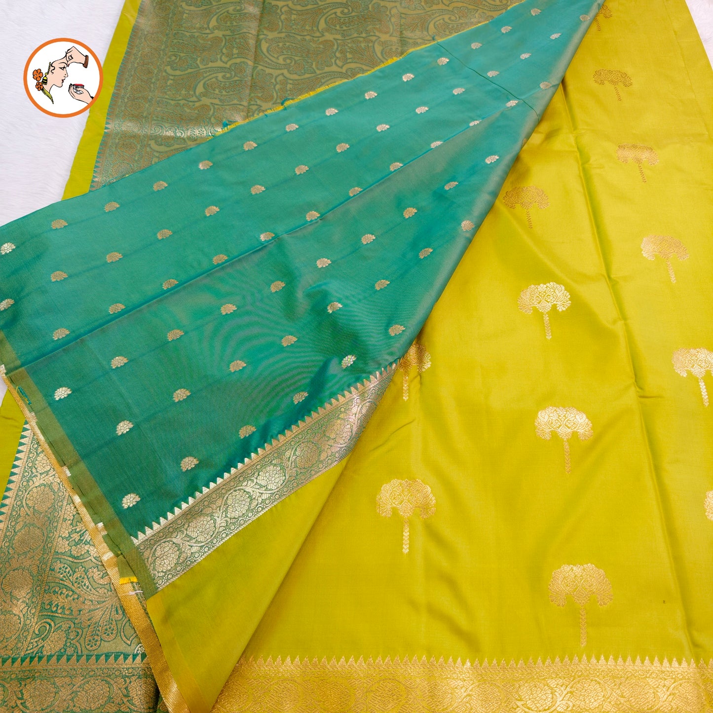 Light Green colour small border Soft Silk Saree with contrast blouse