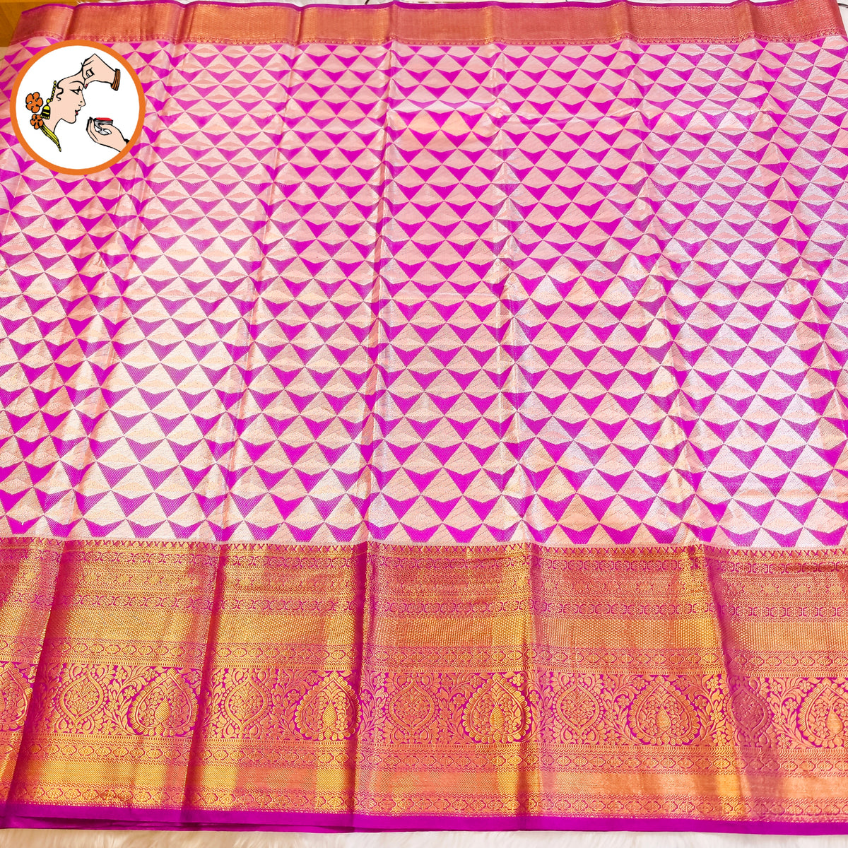 Purple Geometric pattern golden zari border Kanchipuram High Tissue Silk Saree