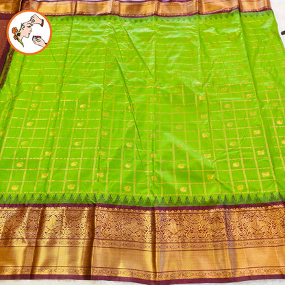 Parrot Green with Brown (Arakku) Temple border Gold zari weaving Traditional Kattam Mango butta Kanchipuram Mix Silk Saree