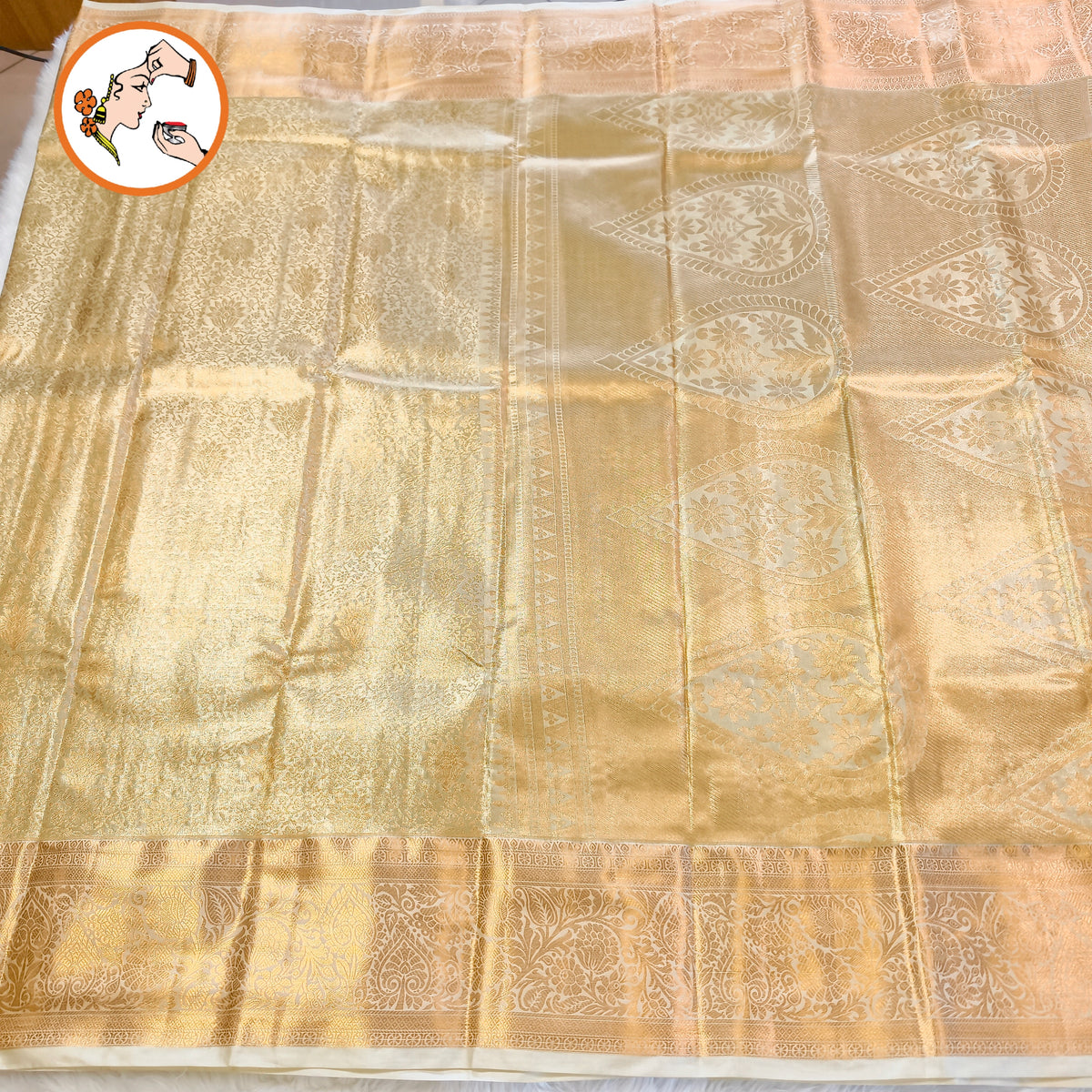 Off White (Light Gold) Floral Gold zari weaving Kanchipuram Bridal High Tissue Silk Saree