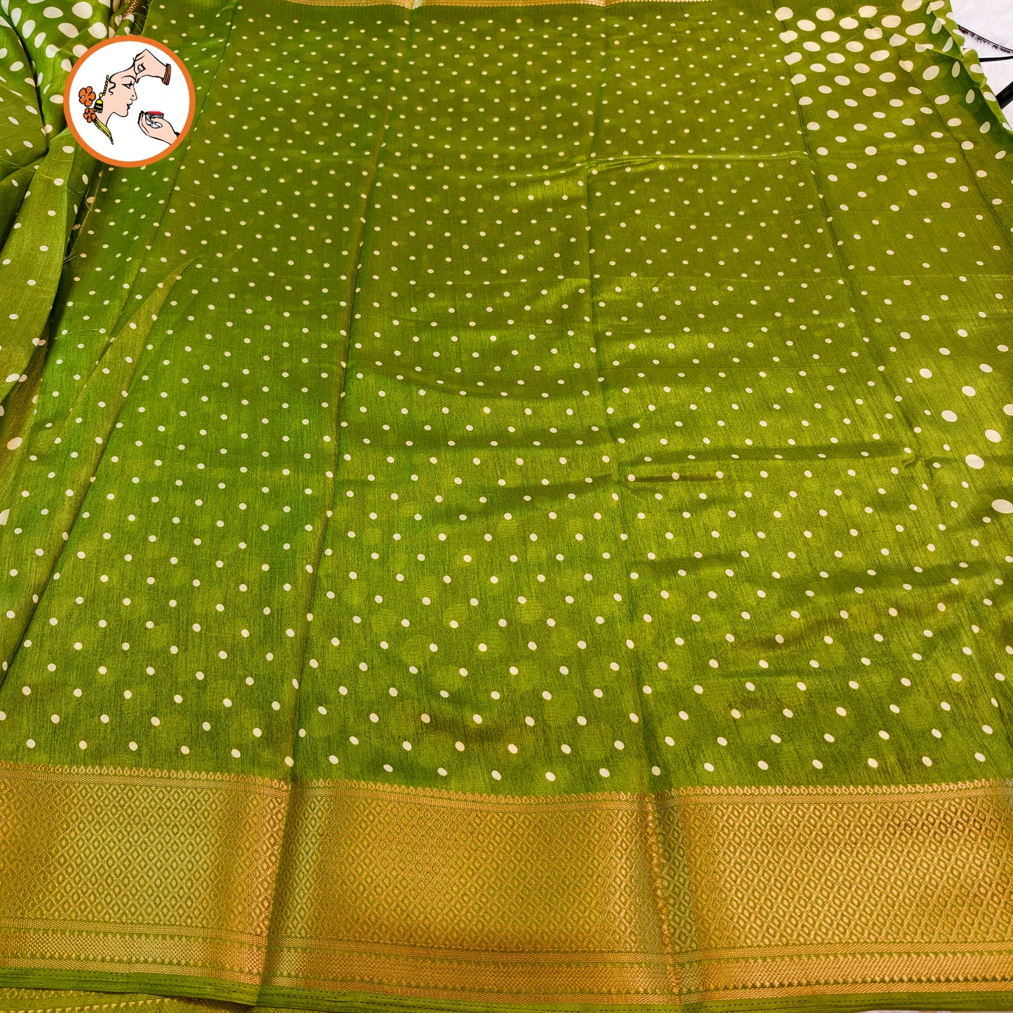 Green Retro theme Polka dots Dola Silk Casual Saree