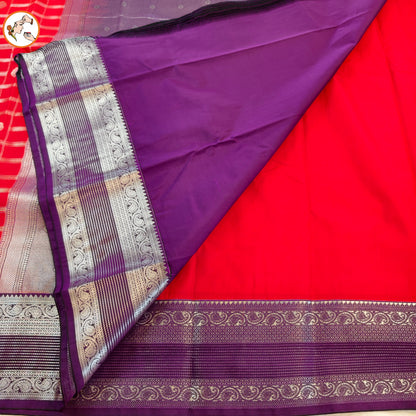 Red Traditional checks Kanchipuram Semi Silk Saree