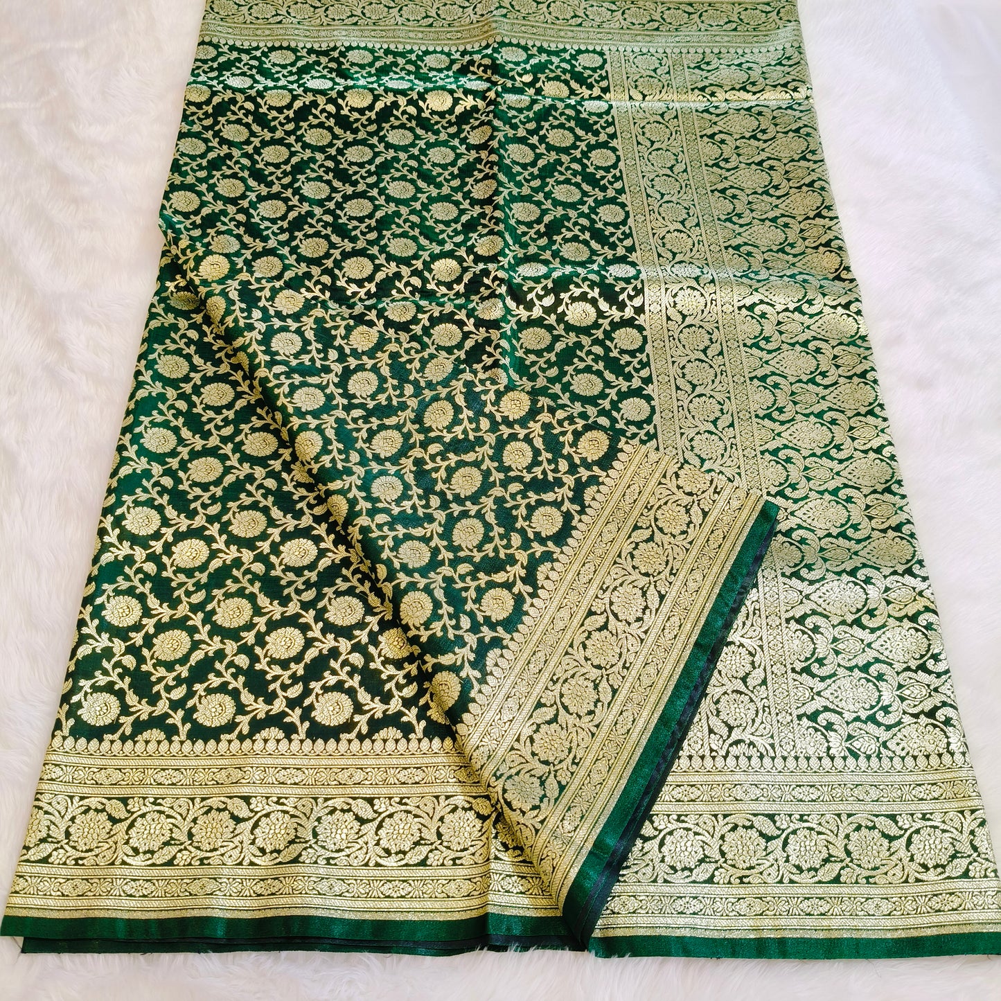Dark Green Bridal Wedding Banarasi Saree
