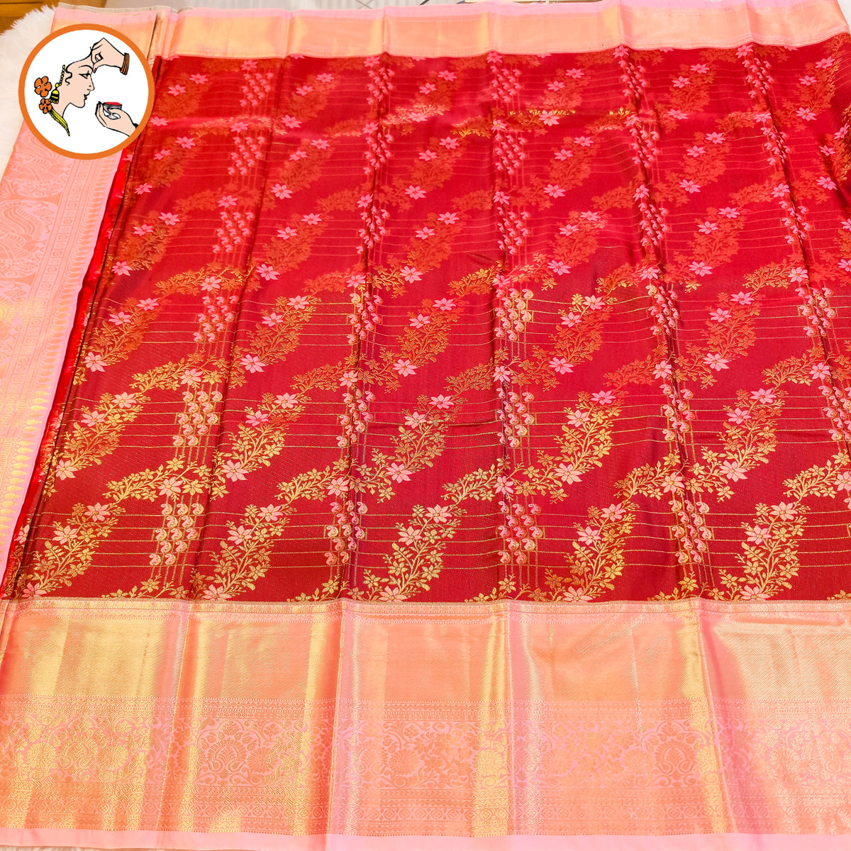 Maroon with Pink border Floral Gold zari weaving Kacnhipuram Mix Silk Saree