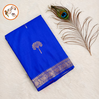Royal Blue colour small border Soft Silk Saree with contrast blouse
